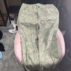 PacSun Green and Tan Camouflage Pants